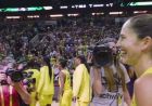 Сиэтл всухую «вынес» Вашингтон и стал чемпионом WNBA (Видео) Сиэтл всухую «вынес» Вашингтон и стал чемпионом WNBA (Видео)