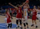 Россия с разгромом уступила Испании в 1/4 финала женского ЧЕ по баскетболу Россия с разгромом уступила Испании в 1/4 финала женского ЧЕ по баскетболу
