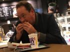 Леонид Слуцкий отведал голландского гамбургера - 10 лет спустя Леонид Слуцкий отведал голландского гамбургера - 10 лет спустя