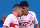 Футболисты «Спартака» Жано и Мельгарехо устроили стычку на поле (Видео) Футболисты «Спартака» Жано и Мельгарехо устроили стычку на поле (Видео)