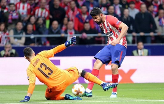 Атлетико минимально обыграл Арсенал и вышел в финал Лиги Европы-2017/18