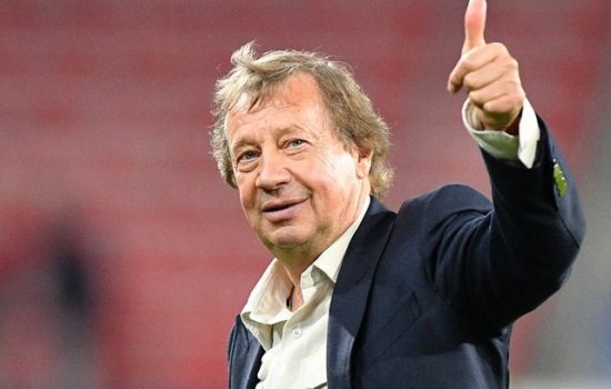 Локомотив подписал с Сёминым новый контракт