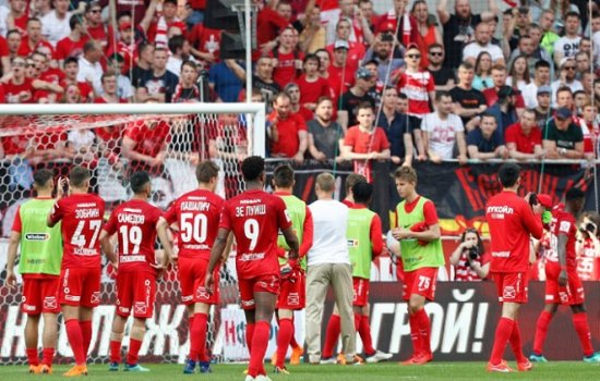 Спартак уступил в дерби Динамо и финишировал на 3-ем месте в РФПЛ-2017/18