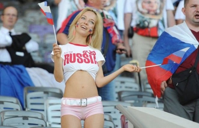 Самая красивая российская фанатка ЧМ-2018 Немчинова: фото