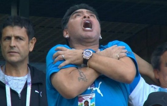 Марадоне стало плохо во время матча Нигерия – Аргентина, но он отказался от госпитализации