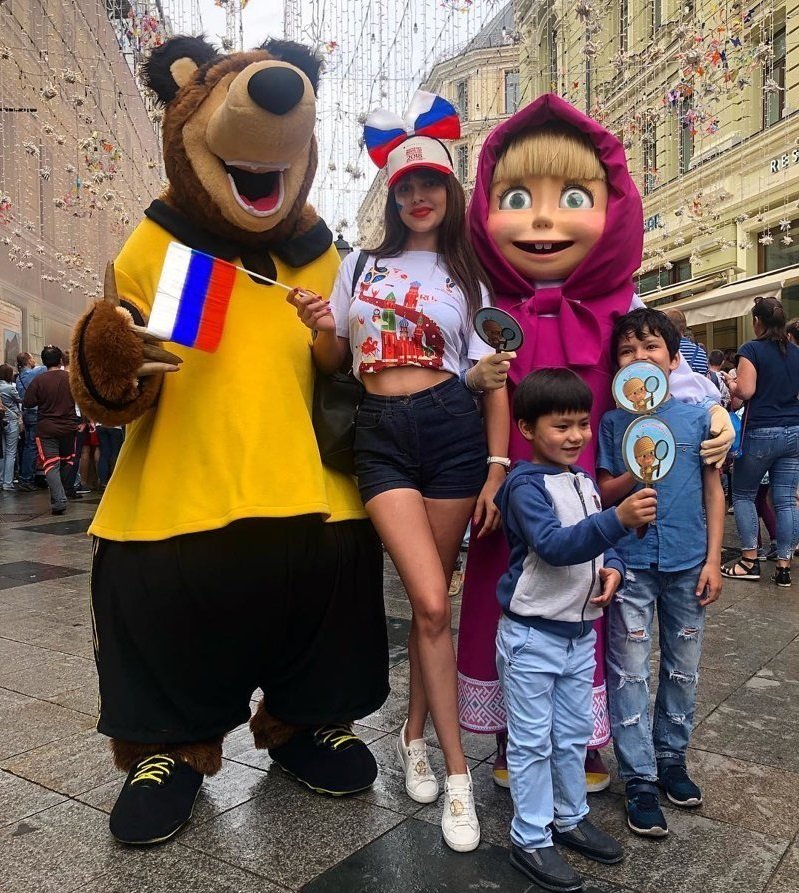 Обнажённая российская фанатка Лиман решила переплюнуть Немчинову: фото Обнажённая российская фанатка Лиман решила переплюнуть Немчинову: фото