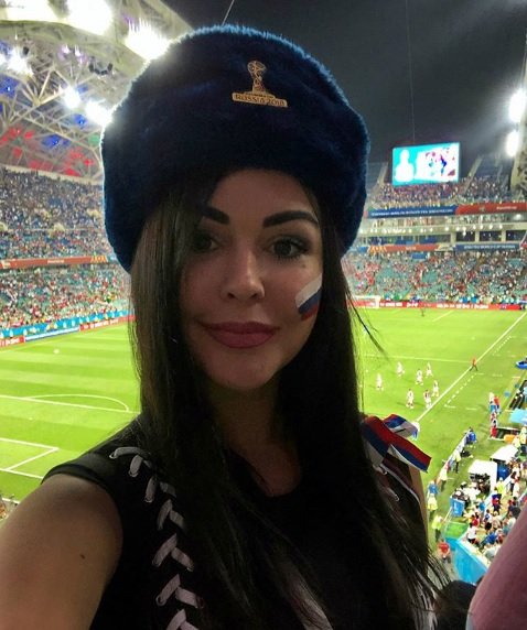 Соблазнительные болельщицы на матче ЧМ-2018 Россия – Хорватия: фото Соблазнительные болельщицы на матче ЧМ-2018 Россия – Хорватия: фото