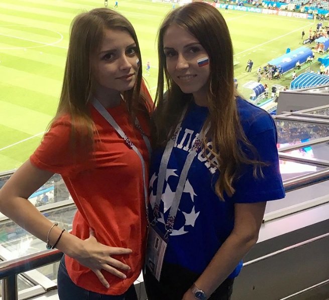 Соблазнительные болельщицы на матче ЧМ-2018 Россия – Хорватия: фото Соблазнительные болельщицы на матче ЧМ-2018 Россия – Хорватия: фото