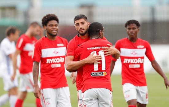 Спартак обыграл Авангард в товарищеском матче, Жиго забил дебютный гол