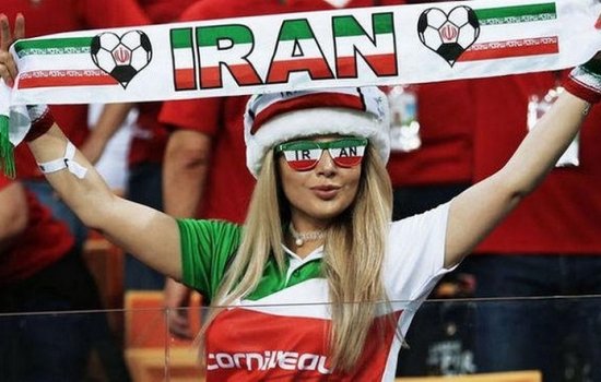 Иранские болельщицы без хиджаба на ЧМ-2018: фото