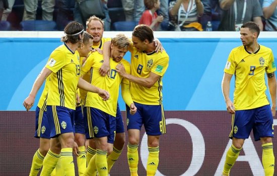 Швеция минимально обыграла Швейцарию и вышла в 1/4 финала ЧМ-2018
