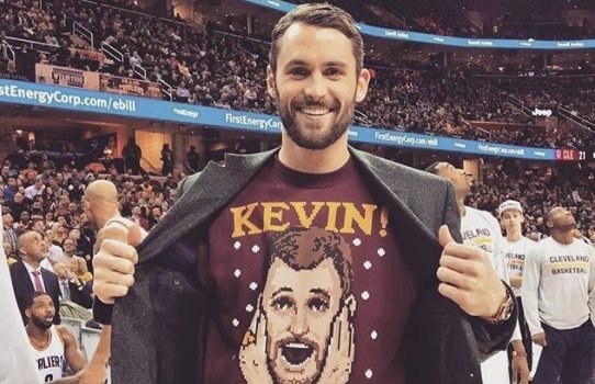 НБА: Кевин Лав остается в Кливленде