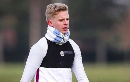 "Манчестер Сити" планирует продать Зинченко