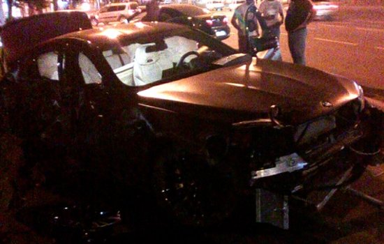 Смолов угодил в аварию и разбил автомобиль за 9 млн рублей (ФОТО)