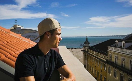 Роналду неожиданно «разбогател» на 2 млн евро Роналду неожиданно «разбогател» на 2 млн евро