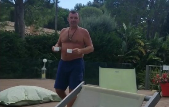 Знарок и Панарин сыграли в шахматы на желание