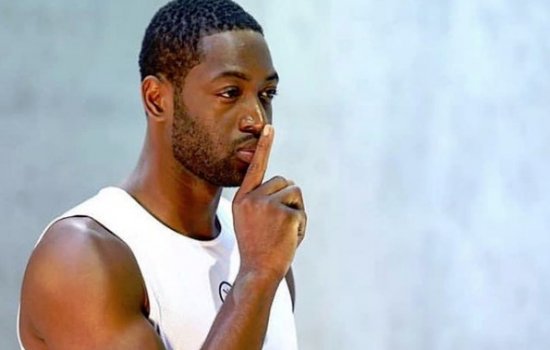 Дуэйн Уэйд останется в НБА еще на сезон