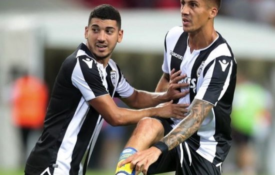 Хачериди не захотел комментировать свой поступок с демонстрацией щитков в цветах флага Украины