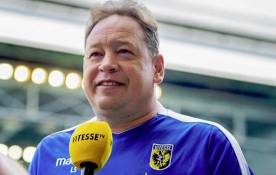 Слуцкого заставляют развивать игроков Челси