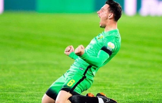 Крылья Советов увели у Анжи полузащитника Антона