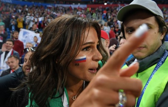 Жена футболиста Артёма Дзюбы Кристина