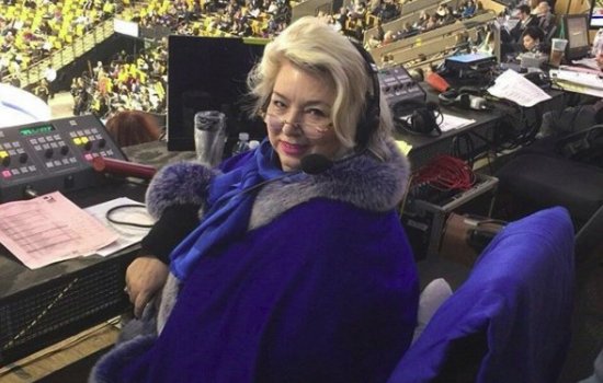 По мнению Тарасовой, «Сотникова играет в идиотские игры»