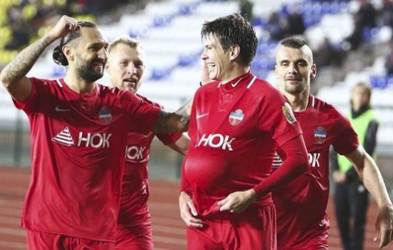 Судья за 3 минуты «приговорил» Крылья Советов в матче против Енисея: полный видеообзор