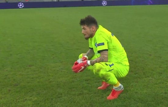 Динамо Киев беззубо уступили дорогу Аяксу: полный обзор матча (Видео)