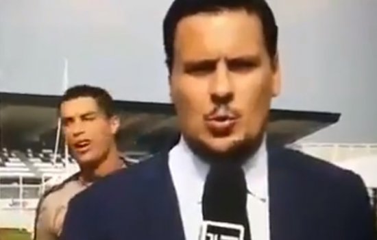 Роналду на тренировке в прямом эфире стал «валять дурака» (Видео)