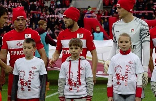 Глушаков уверен, что он не идиот, чтобы ставить лайки где попало (Видео)