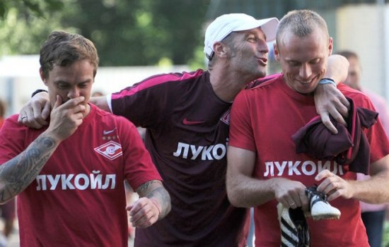 Глушаков и Ещенко отстранены Каррерой от тренировок с основой Спартака