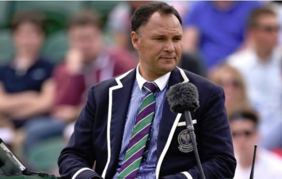 Судья «помог» Киргиосу и лишился работы (Видео)