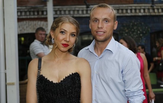 Глушаков в ходе ссоры нанёс жене Дарье травму позвоночника