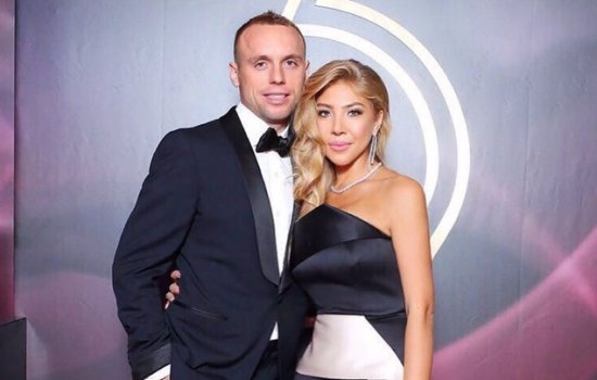 Жена Глушакова Дарья: фото в купальнике