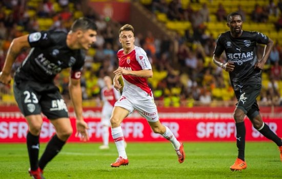 Жардим положительно оценил действия Головина в дебютном матче за Монако