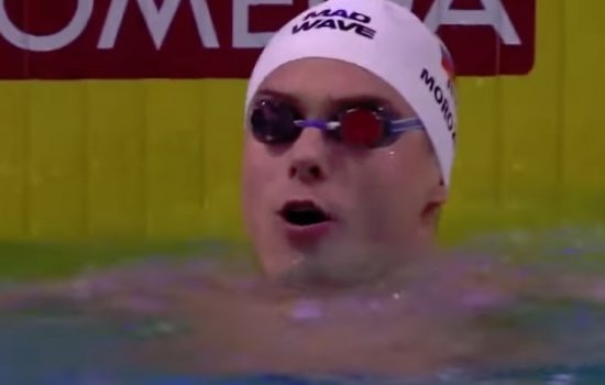 Морозов побил мировой рекорд по плаванию (Видео)