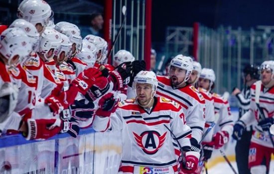 Автомобилист приближается к рекорду: одержана 14-я победа подряд в КХЛ