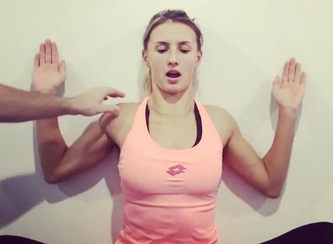 Леся Цуренко: горячие Инстаграм фото в купальнике