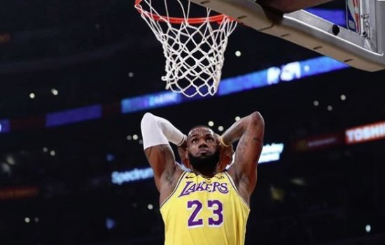 Лейкерс - Сан Антонио: прогнозы НБА на 23 октября, где и когда трансляция