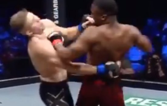 Мзвандиль Хлонгва сделал «убийственный» нокаут наотмашь в ММА (Видео)