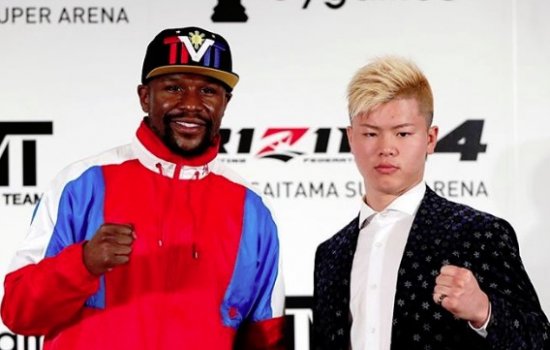 Конор Макгрегор назвал соперника Мейвезера «маленьким засранцем» (Инстаграм)