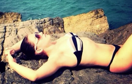 Алия Мустафина: фото в купальнике (Инстаграм)