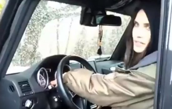 Мамаева «подключила» полицию и смогла забрать машину Павла (Видео)