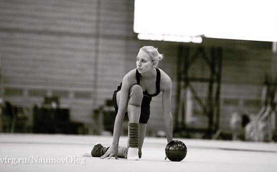 Яна Кудрявцева: откровенные фото в купальнике (Инстаграм)