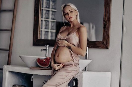 Яна Кудрявцева: откровенные фото в купальнике (Инстаграм)