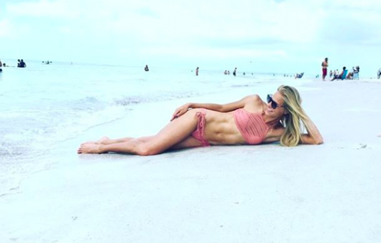 Дарья Клишина: фото в купальнике (Инстаграм)