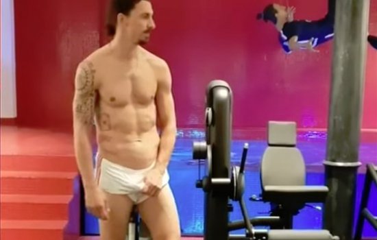 Златан Ибрагимович показал прием из «эротического» карате (Видео)