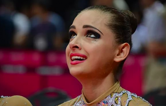 Каролина Севастьянова: горячие фото в купальнике