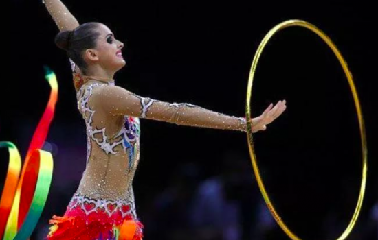 Каролина Севастьянова: горячие фото в купальнике