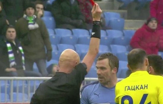Карасев показал 4 красные карточки в матче Крылья Советов - Ростов: голы, обзор (Видео)